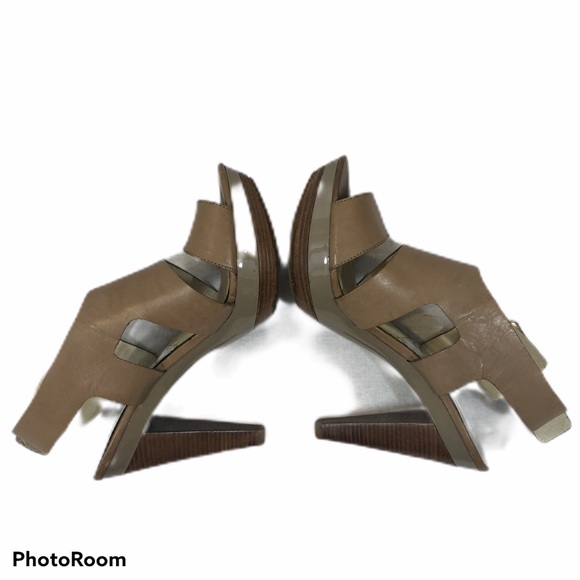 Michael Kors Beige Leather Open Tow Sandals 9.5 - Picture 6 of 8
